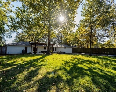 2003 Wycliffe Drive - Photo Thumbnail 31