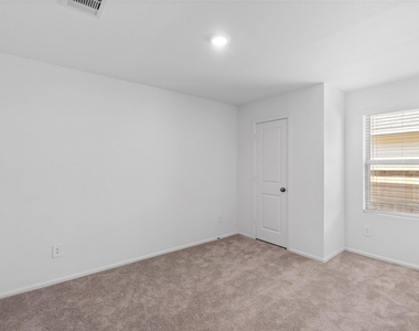 3110 Stotesbery Drive - Photo Thumbnail 15