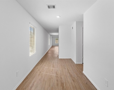 3110 Stotesbery Drive - Photo Thumbnail 1