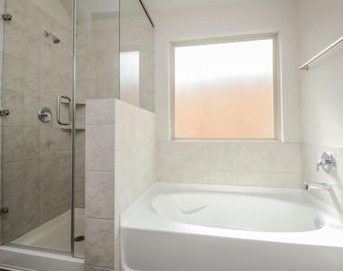 6508 Wild Cilliment Court - Photo Thumbnail 12