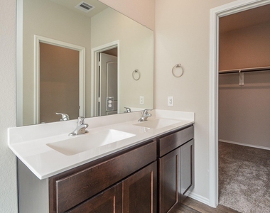 6508 Wild Cilliment Court - Photo Thumbnail 14