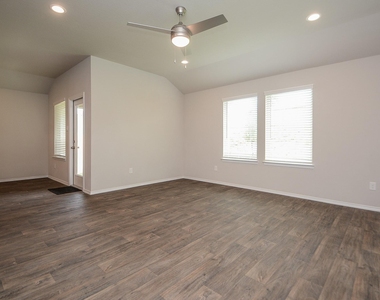 6508 Wild Cilliment Court - Photo Thumbnail 8