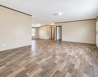207 Alfred - Photo Thumbnail 2