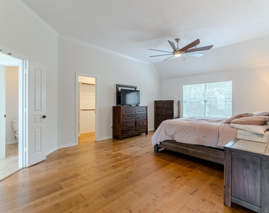 7 Stickley Court - Photo Thumbnail 24