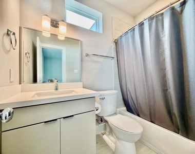 1254 N Post Oak Road - Photo Thumbnail 4