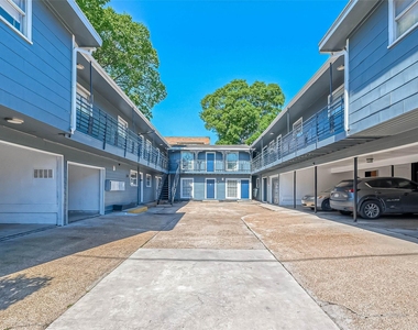 2420 Mcduffie Street - Photo Thumbnail 10