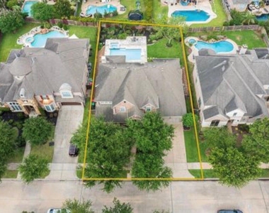 5923 Dillon Creek Lane - Photo Thumbnail 2