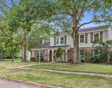 1926 Lantern Lane - Photo Thumbnail 2