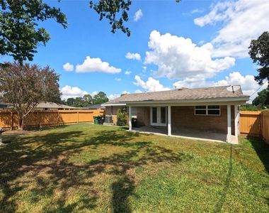 6102 Rietta Street - Photo Thumbnail 11