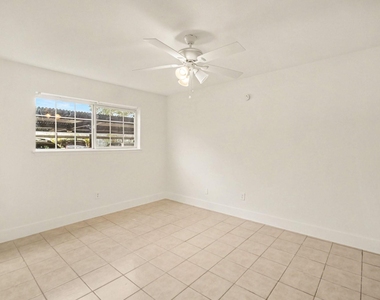 5704 Edgemoor Drive - Photo Thumbnail 14