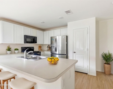 4343 Palmetto Grove Lane - Photo Thumbnail 11