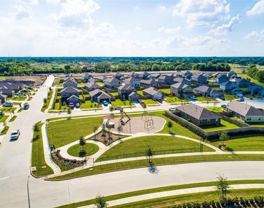 4343 Palmetto Grove Lane - Photo Thumbnail 33