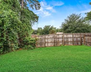 614 Normal Park Drive - Photo Thumbnail 23