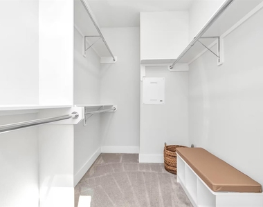 2817 Palm Street - Photo Thumbnail 11