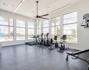 465 Horizon Light Lane - Photo Thumbnail 18
