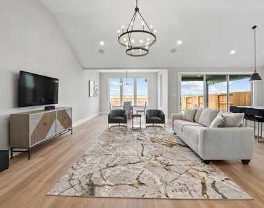465 Horizon Light Lane - Photo Thumbnail 1