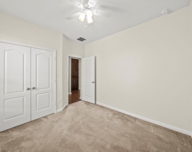 8908 Bear Mountain Court - Photo Thumbnail 11