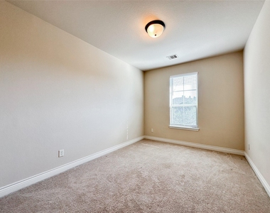 23 Jonquil Place - Photo Thumbnail 33