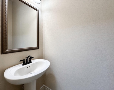 23 Jonquil Place - Photo Thumbnail 43