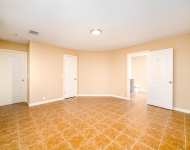 19739 Eagle Canyon Way - Photo Thumbnail 13