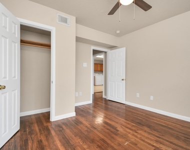 500 W Pitts Avenue - Photo Thumbnail 18