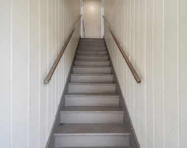 500 W Pitts Avenue - Photo Thumbnail 19