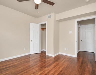 500 W Pitts Avenue - Photo Thumbnail 17