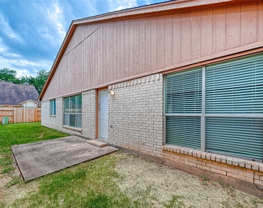 2102 Creekshire Drive - Photo Thumbnail 29