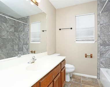 21623 Park York Drive - Photo Thumbnail 26