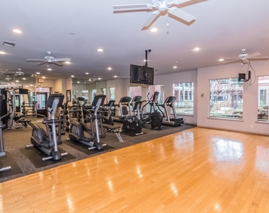 2400 Mccue Road - Photo Thumbnail 11