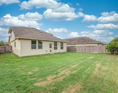 18011 Alora Springs Trace - Photo Thumbnail 32