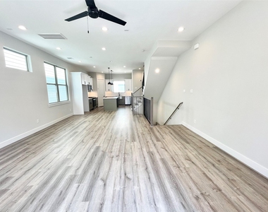 3716 Creekmont Gardens Lane - Photo Thumbnail 18