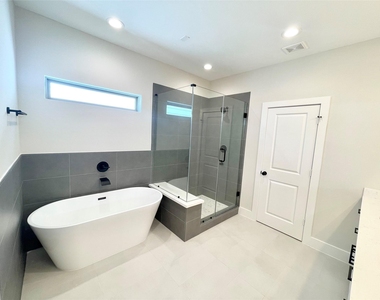 3716 Creekmont Gardens Lane - Photo Thumbnail 34