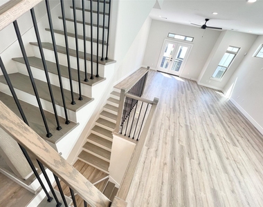 3716 Creekmont Gardens Lane - Photo Thumbnail 28
