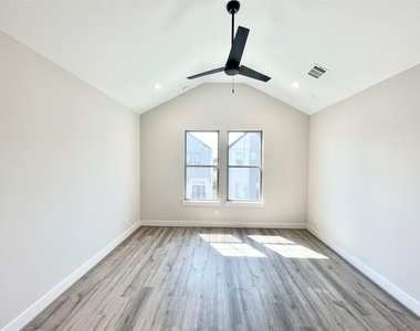 3716 Creekmont Gardens Lane - Photo Thumbnail 29