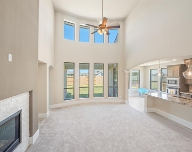 2118 Germander Lane - Photo Thumbnail 12