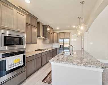 2118 Germander Lane - Photo Thumbnail 18