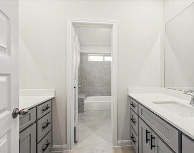 21610 Cypress Maple Drive - Photo Thumbnail 12