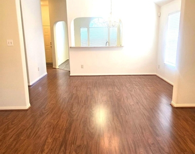 23611 Jasper Stone Court - Photo Thumbnail 2