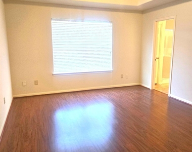 23611 Jasper Stone Court - Photo Thumbnail 18