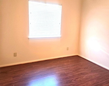 23611 Jasper Stone Court - Photo Thumbnail 8