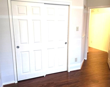 23611 Jasper Stone Court - Photo Thumbnail 7