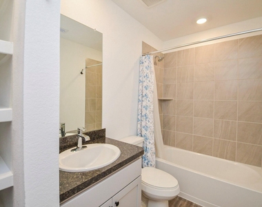 5427 Magnolia Heath Lane - Photo Thumbnail 19