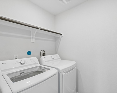 7926 Alset Dr - Photo Thumbnail 22