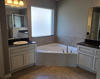 6216 N Fawnlake Drive - Photo Thumbnail 19