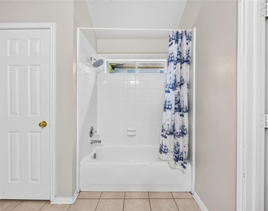 12835 Wisteria Park Drive - Photo Thumbnail 22