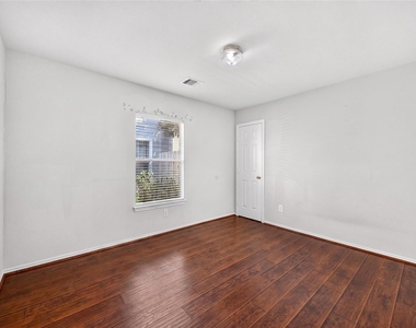12835 Wisteria Park Drive - Photo Thumbnail 27