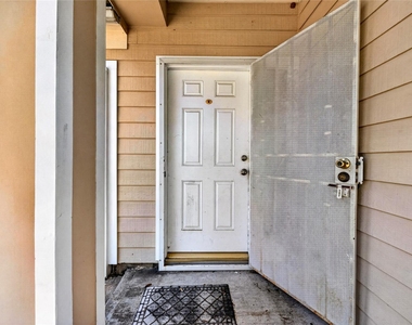 12835 Wisteria Park Drive - Photo Thumbnail 6