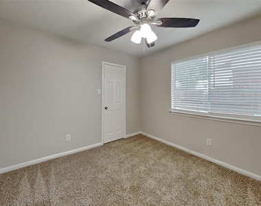 19110 Hayden Wood Drive - Photo Thumbnail 12