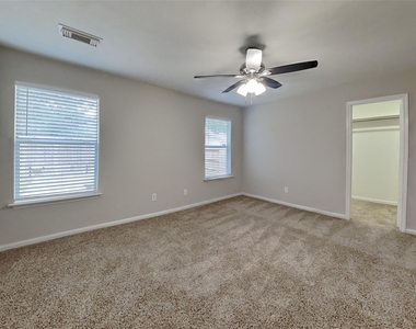 19110 Hayden Wood Drive - Photo Thumbnail 6
